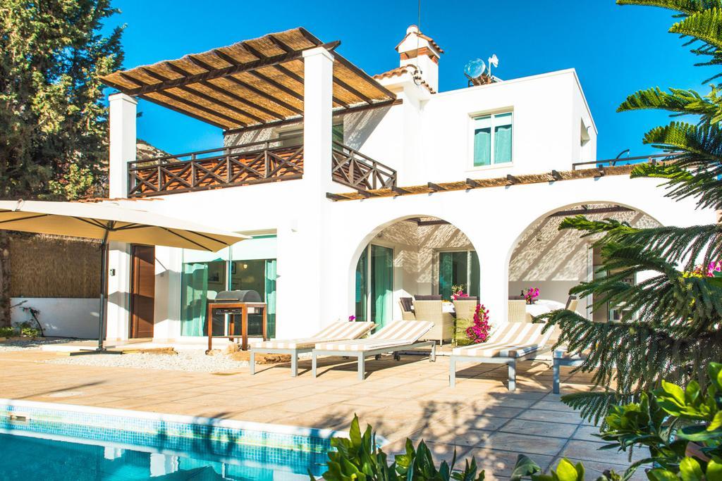 Villa Eva Péjia Kültér fotó